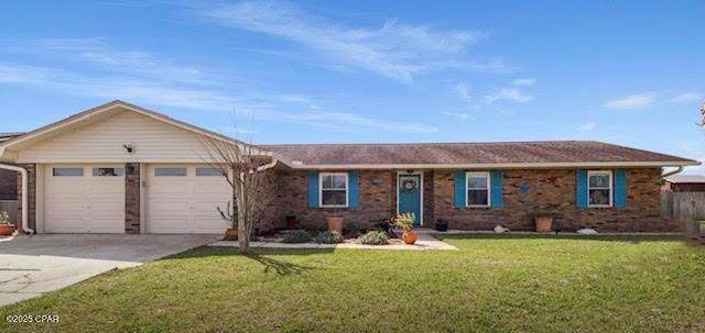 325 Alexander Drive - Photo 1