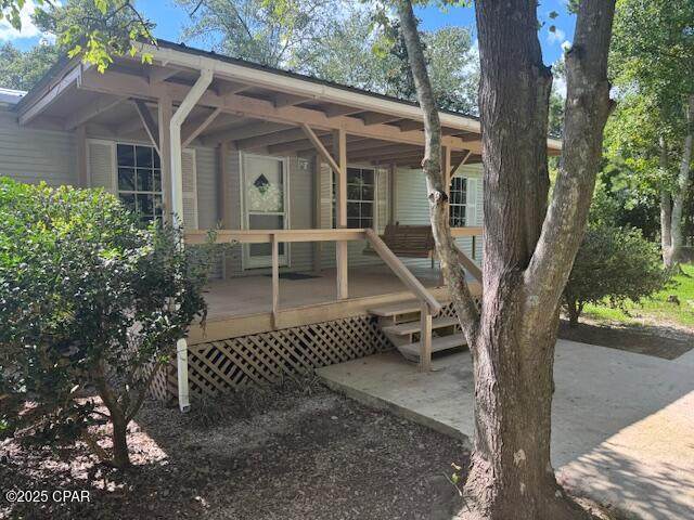 607 Nebraska Avenue - Photo 1