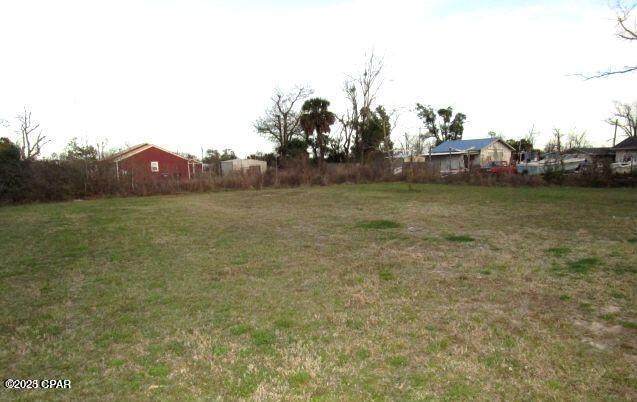 2330 16th Court - Photo 1