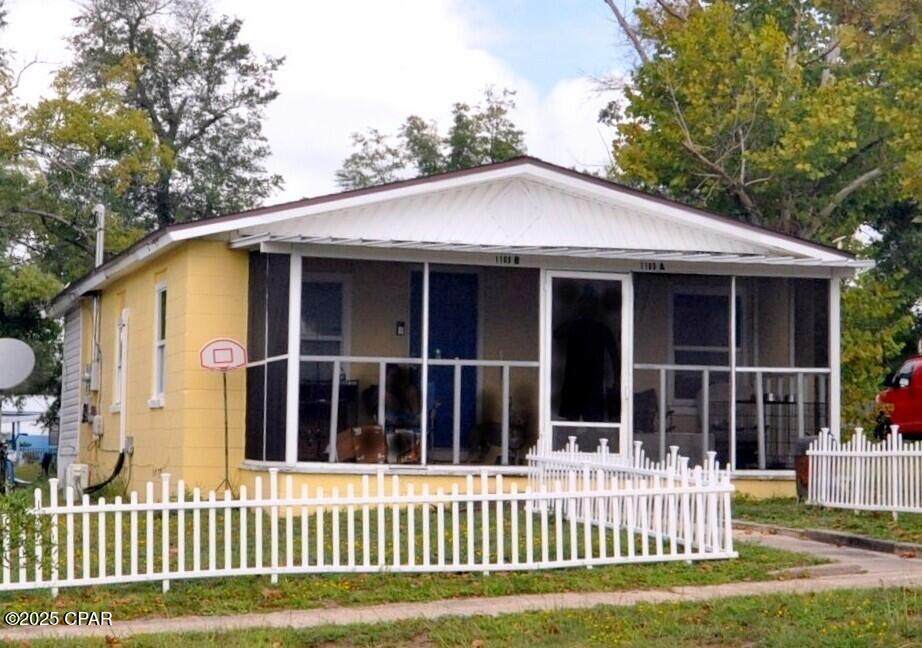 1103 11th Street - Photo 1