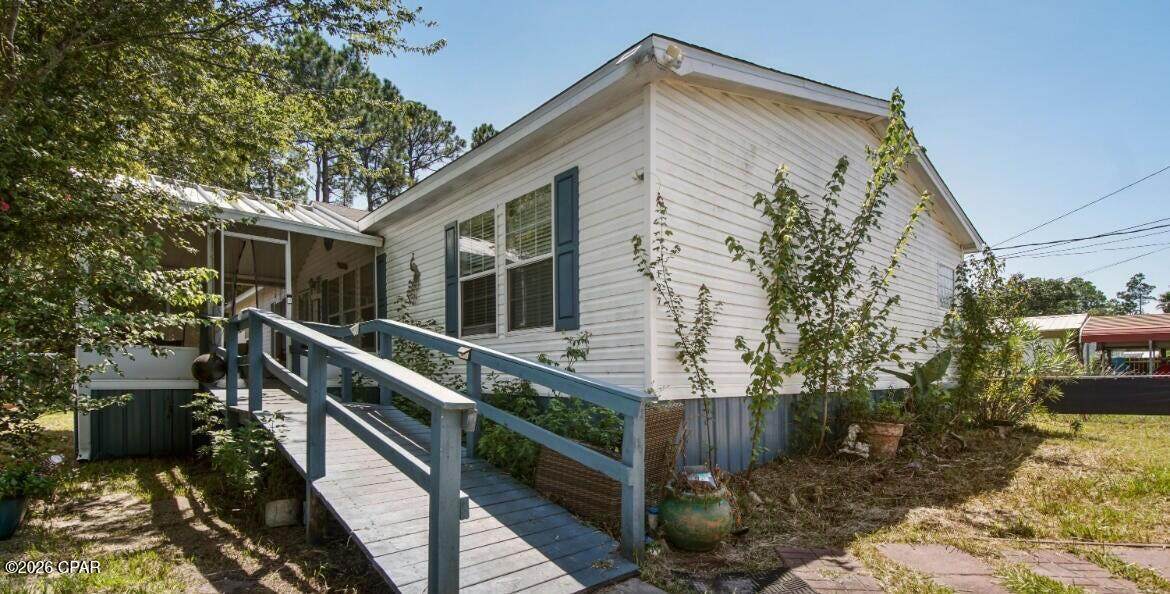 7127 Beachwood Boulevard - Photo 1