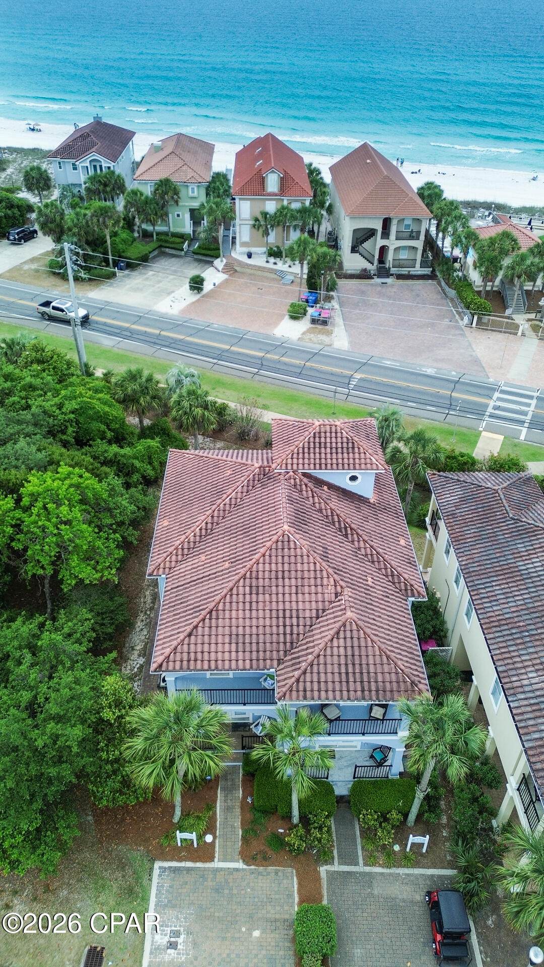 425 La Valencia Circle - Photo 1