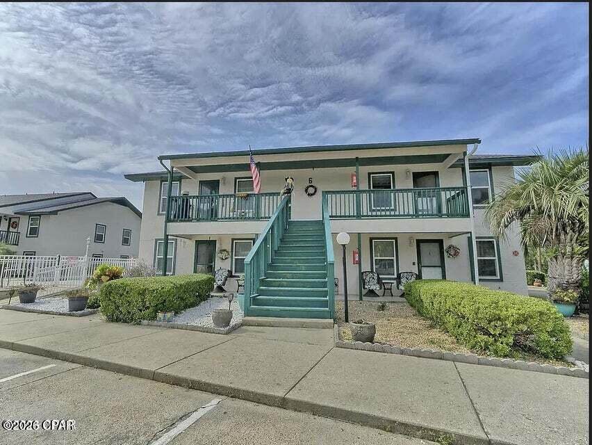 7813 Lagoon Drive - Photo 1