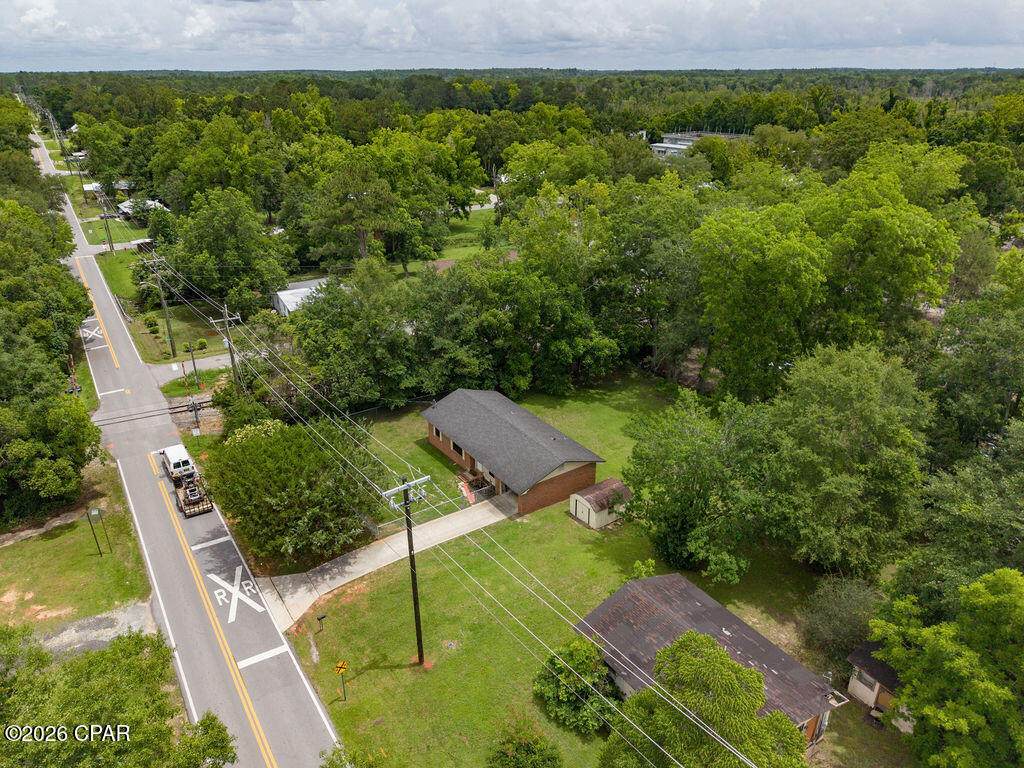 406 Hubbard Street - Photo 1
