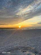 17462 Front Beach Road - Photo 34
