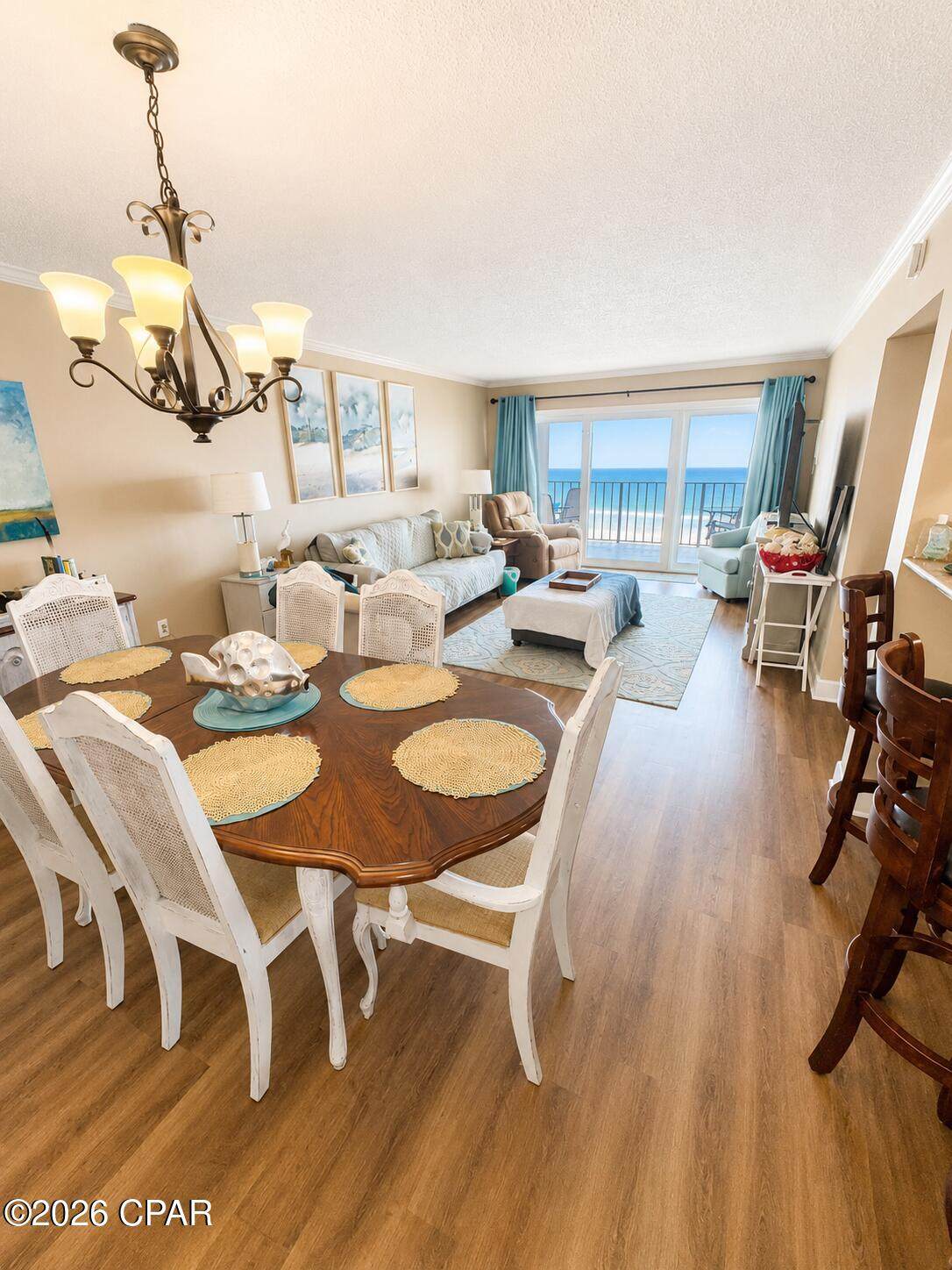 8815 Thomas Drive - Photo 1