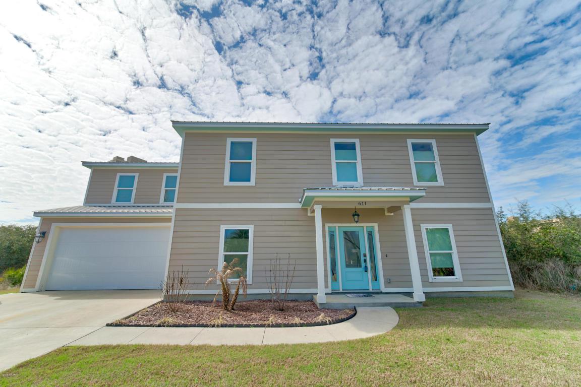 611 Poinsettia - Photo 1