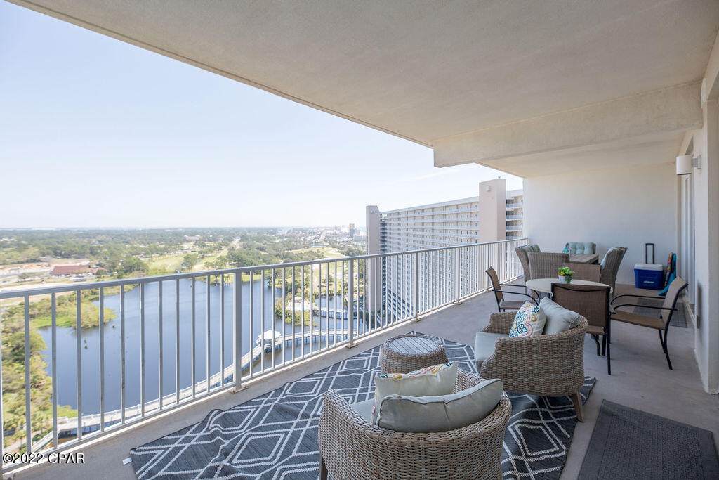 9902 Thomas Drive - Photo 1