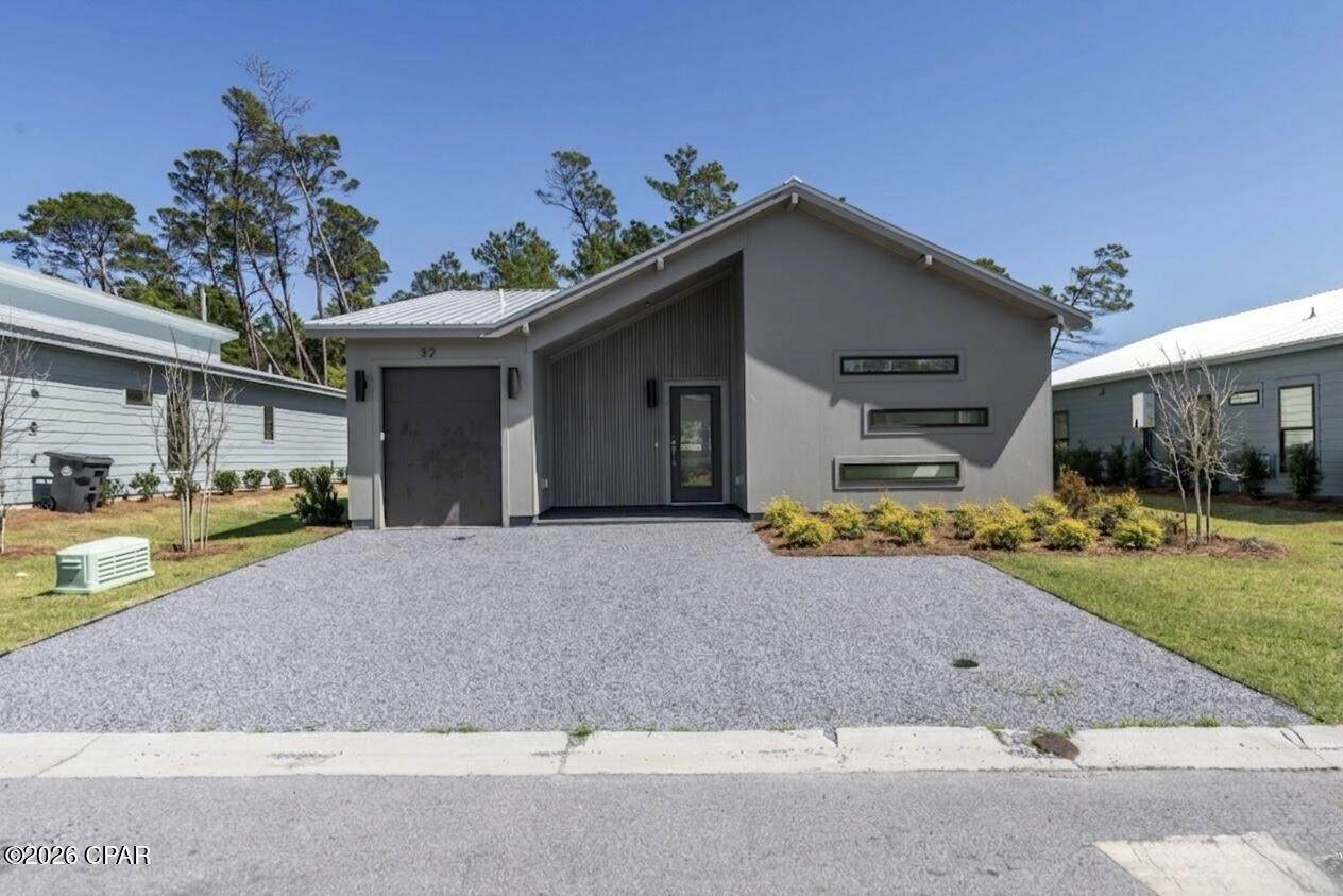 32 Asher Street - Photo 1
