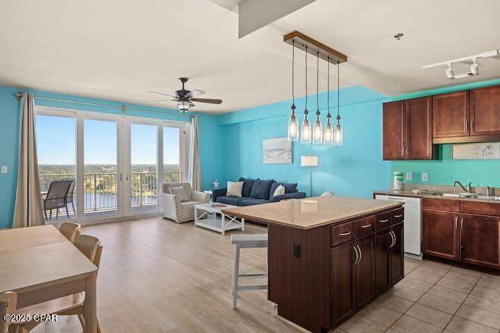 9902 Thomas - Photo 1