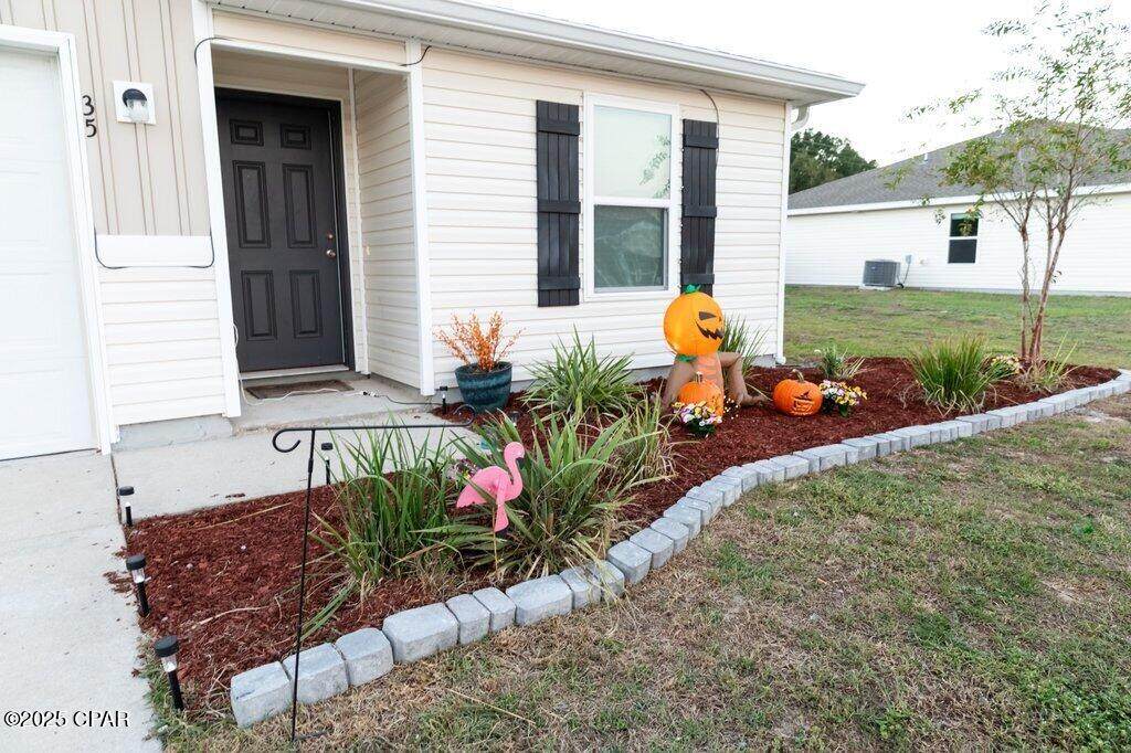 35 Cora Road - Photo 1