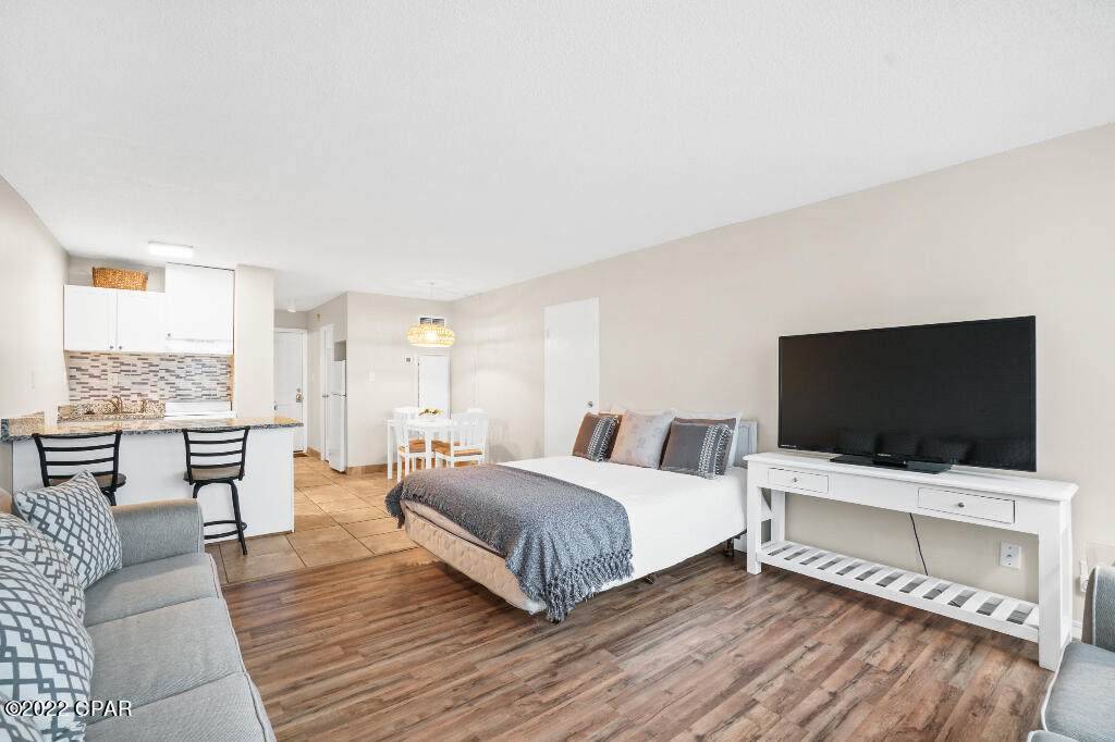 8817 Thomas Drive - Photo 1