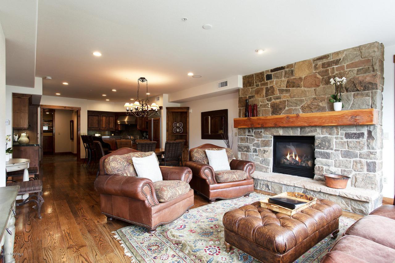 2280 Deer Valley Dr E Drive - Photo 1