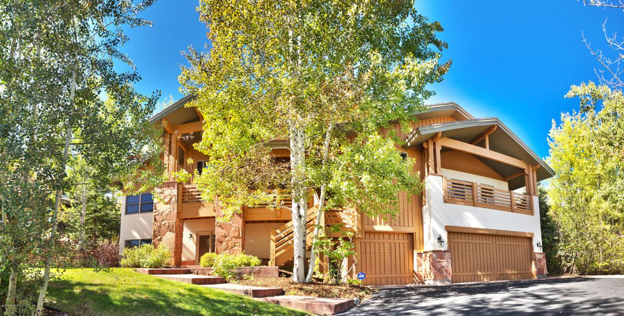 3768 Sunridge Drive - Photo 1