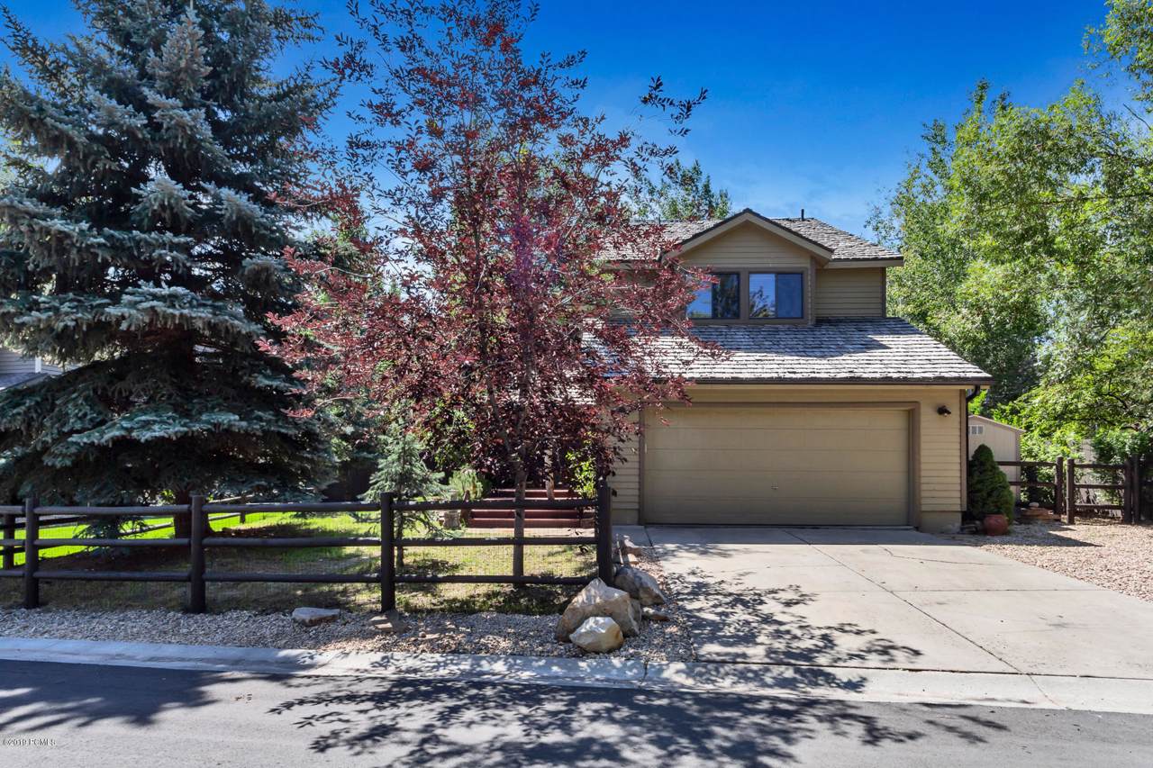 1347 Quail Meadow Road - Photo 1