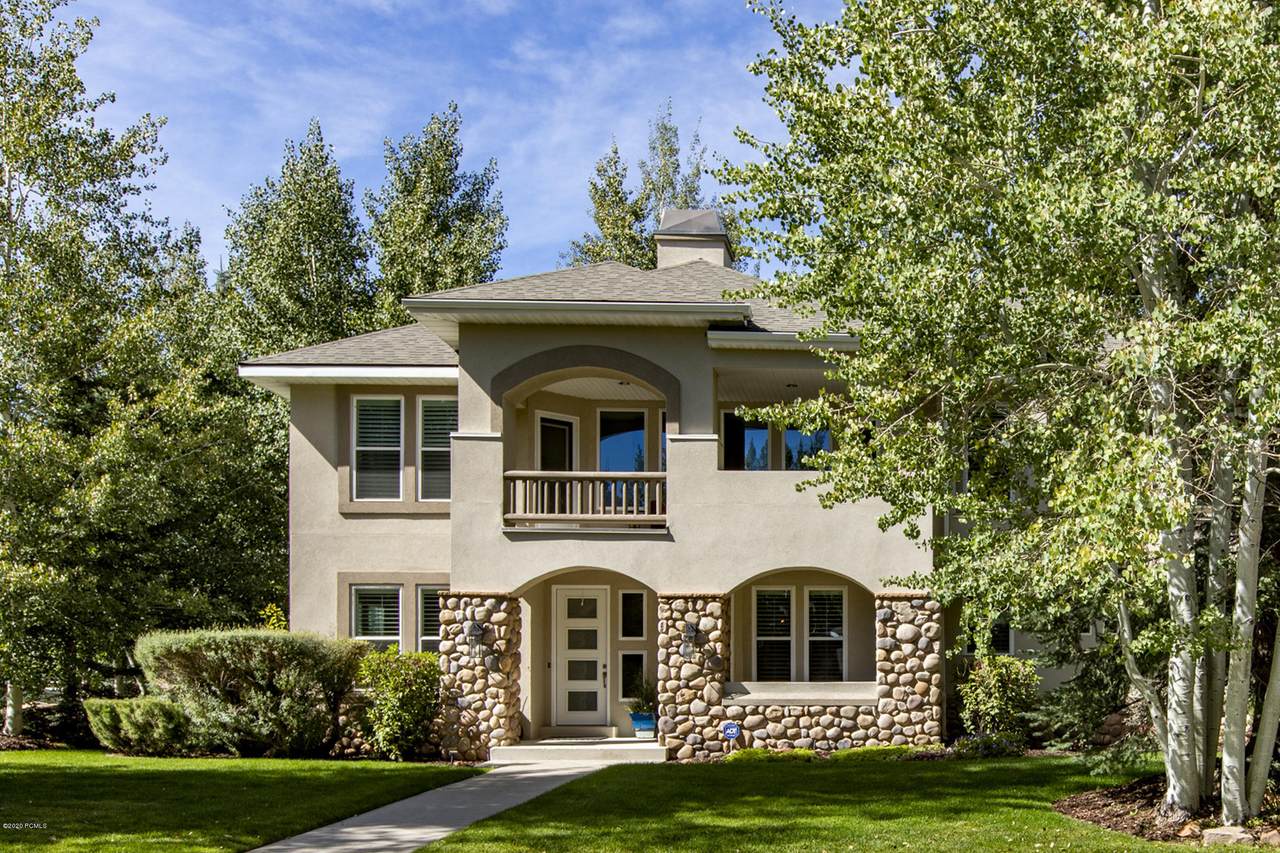 4433 West Sawmill Road - Photo 1