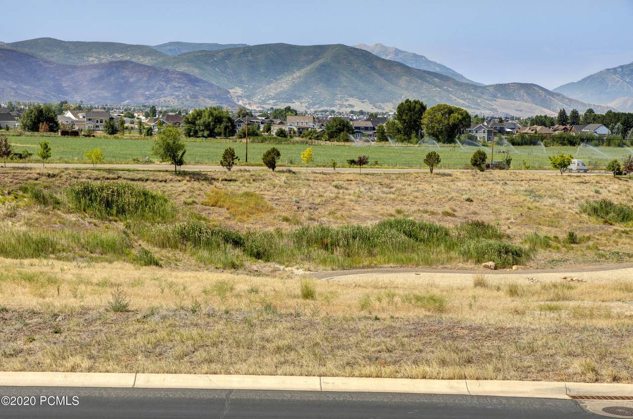 141 Haystack Mountain Drive - Photo 1