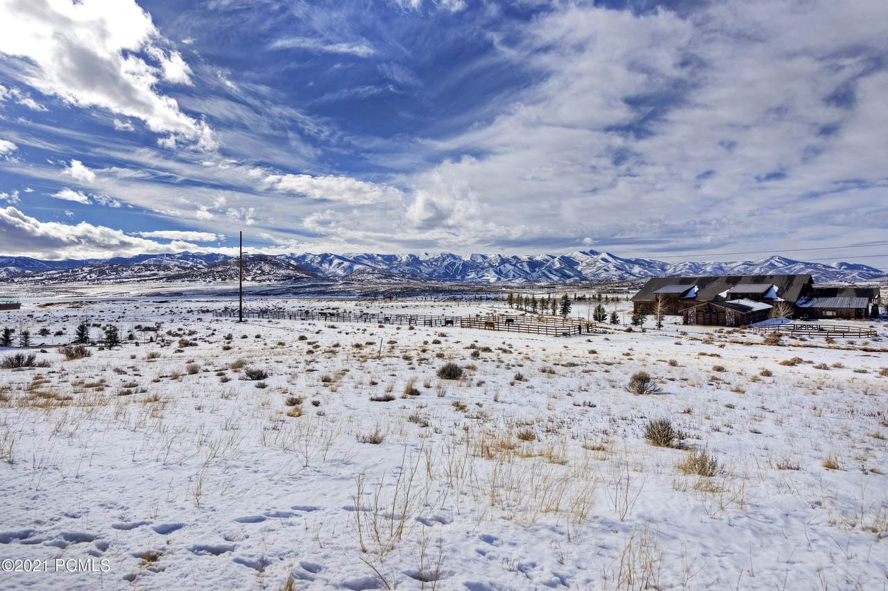 5752 Dakota Trail - Photo 1