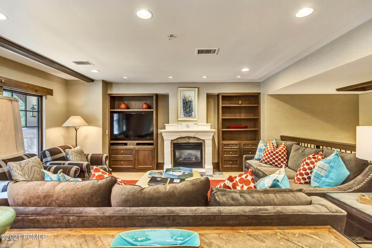 7815 Royal Street - Photo 1