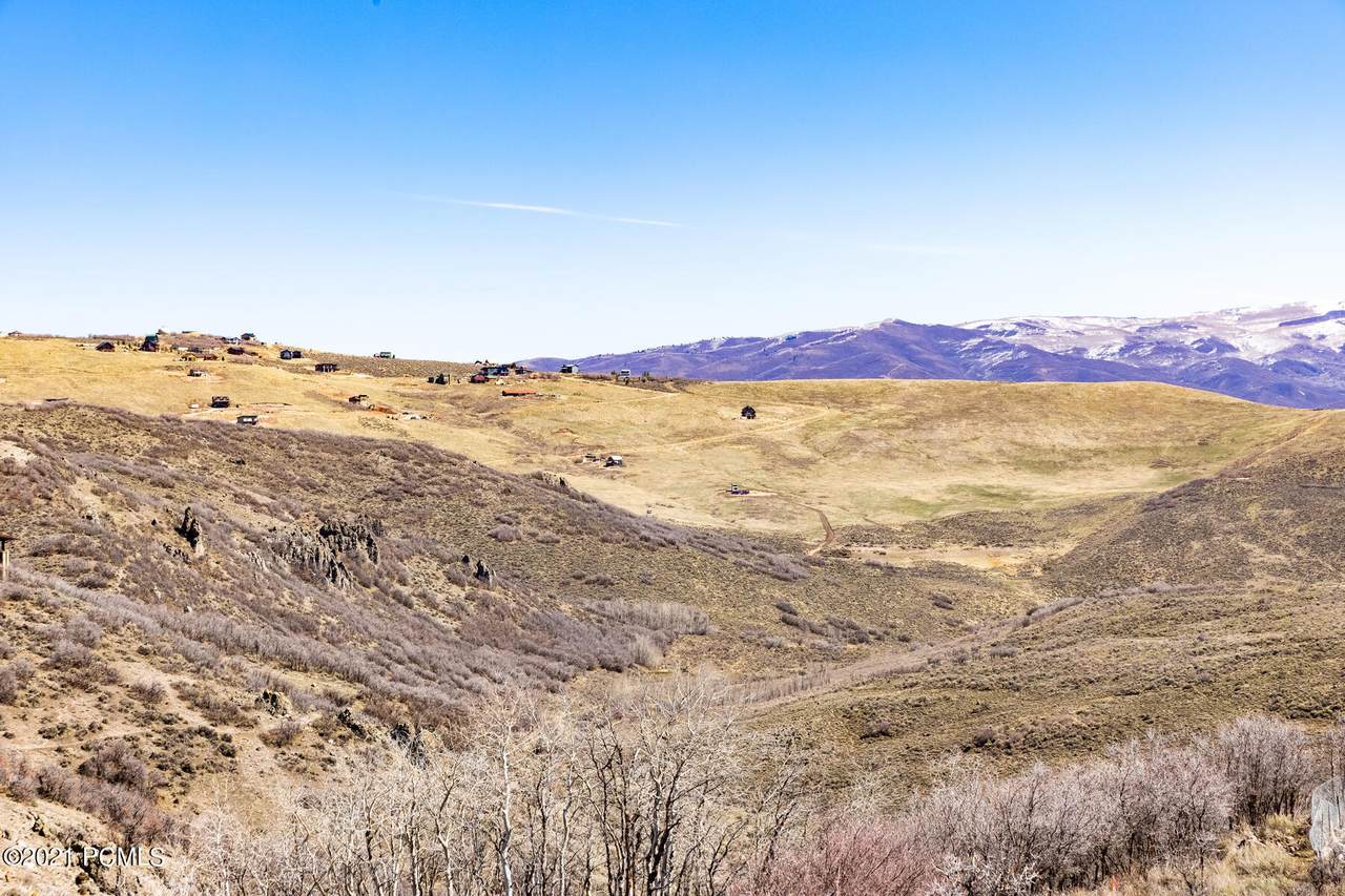 4038 Aspen Camp Loop - Photo 1