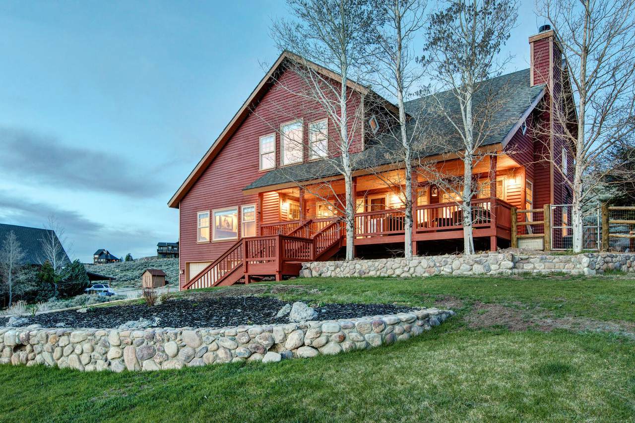 6170 Mountain View Drive - Photo 1