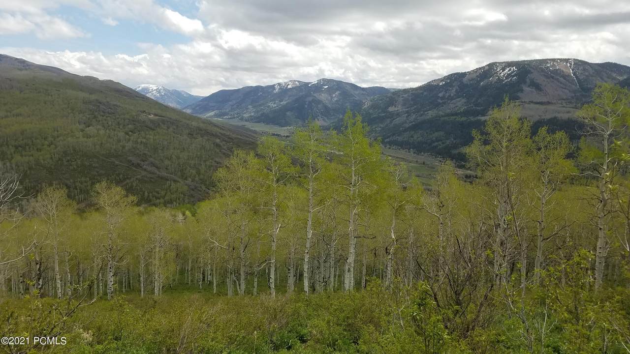 190 Canyon Rim Road - Photo 1