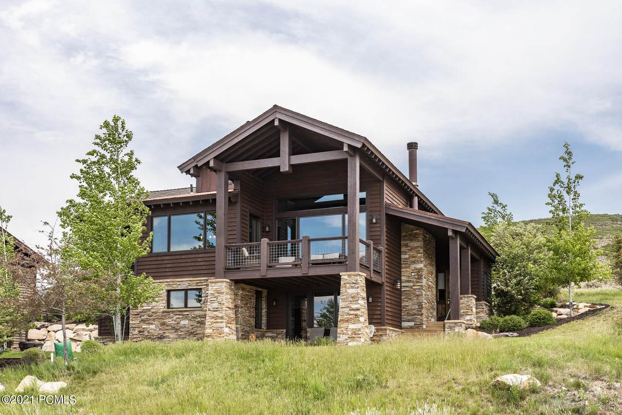 948 Cabin Way - Photo 1
