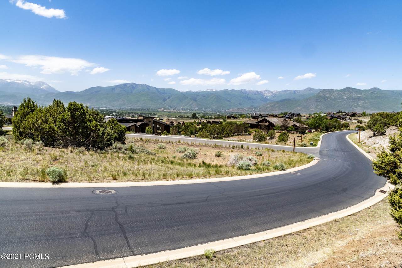 2265 Flat Top Mountain Drive - Photo 1