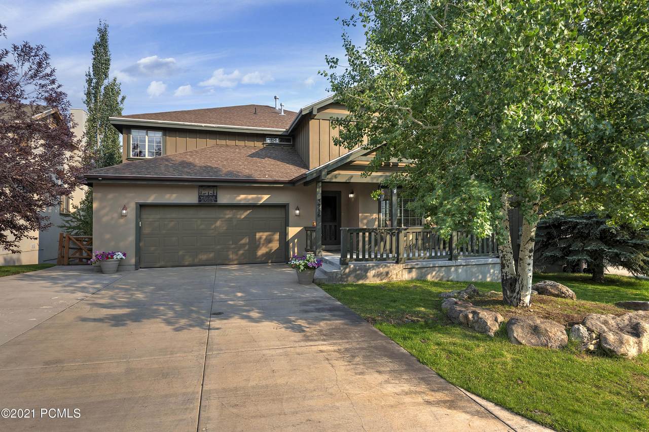 5956 Fairview Drive - Photo 1