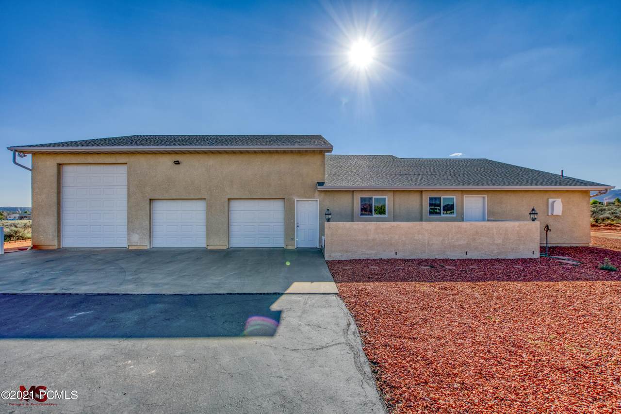 1220 Monument Road - Photo 1