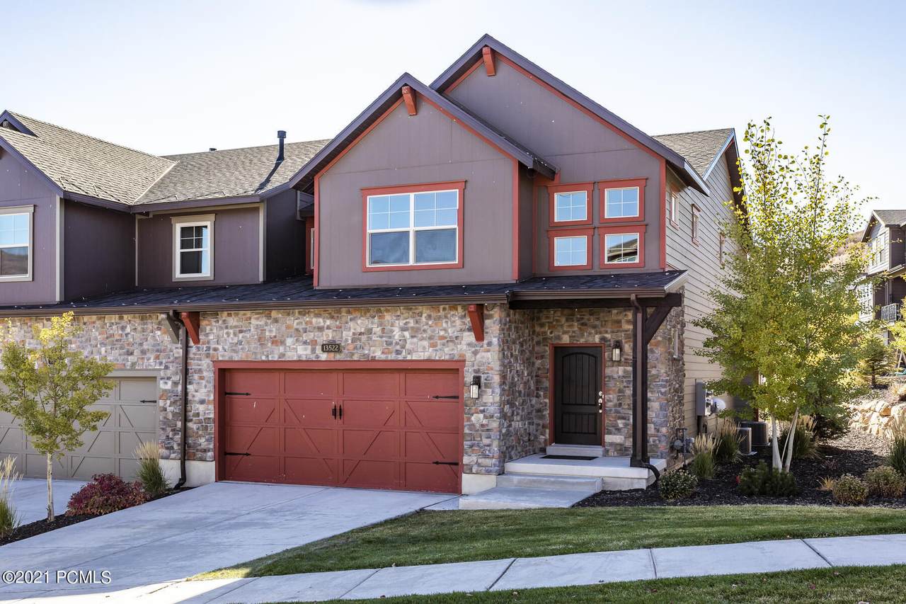 13522 Noah Court - Photo 1