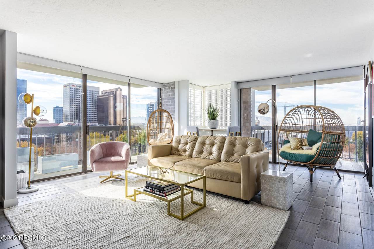 123 2nd Avenue - Photo 1