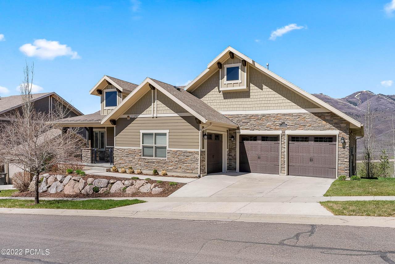 5293 Lauralwood Street - Photo 1