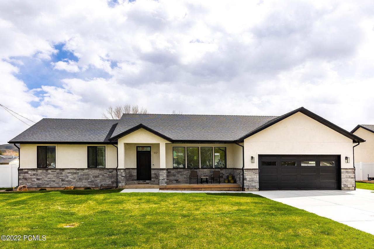 117 200 West - Photo 1