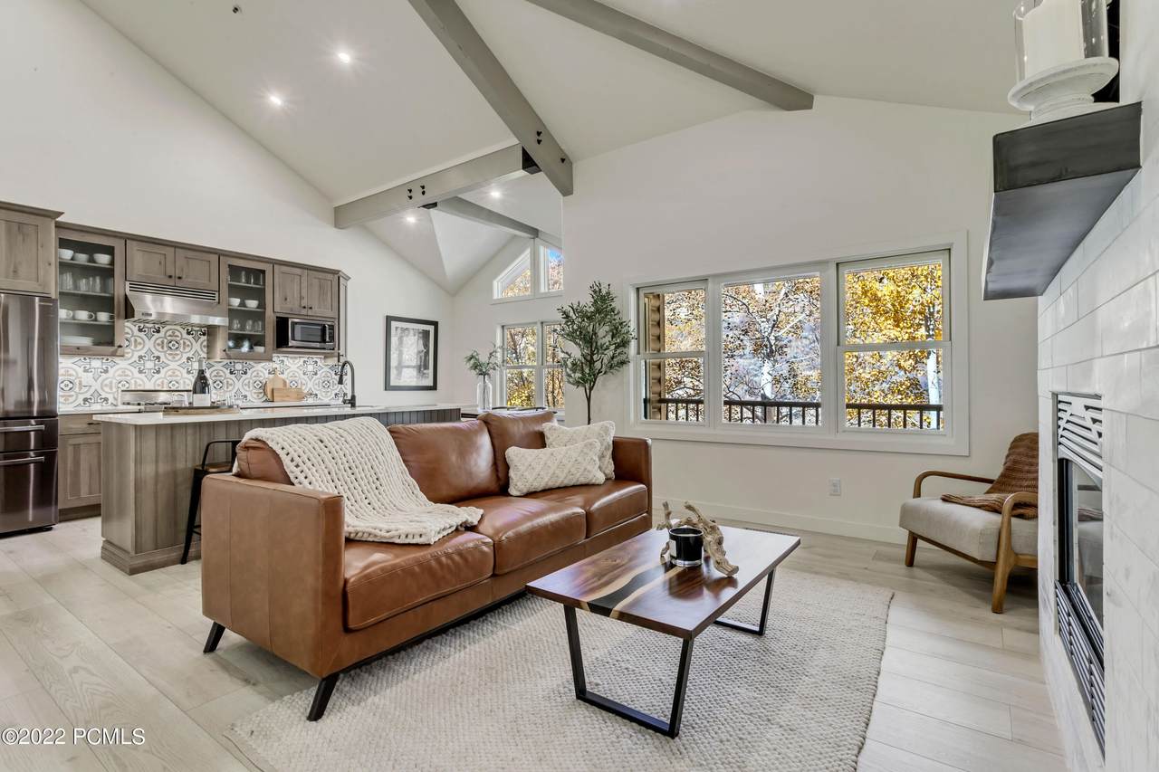 710 Deer Valley Drive - Photo 1