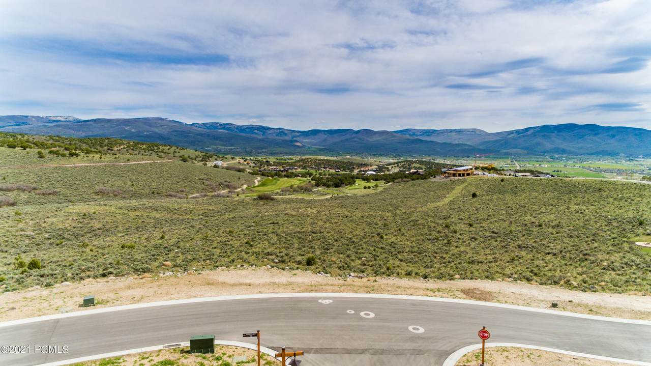 2452 Boulder Top Way - Photo 1