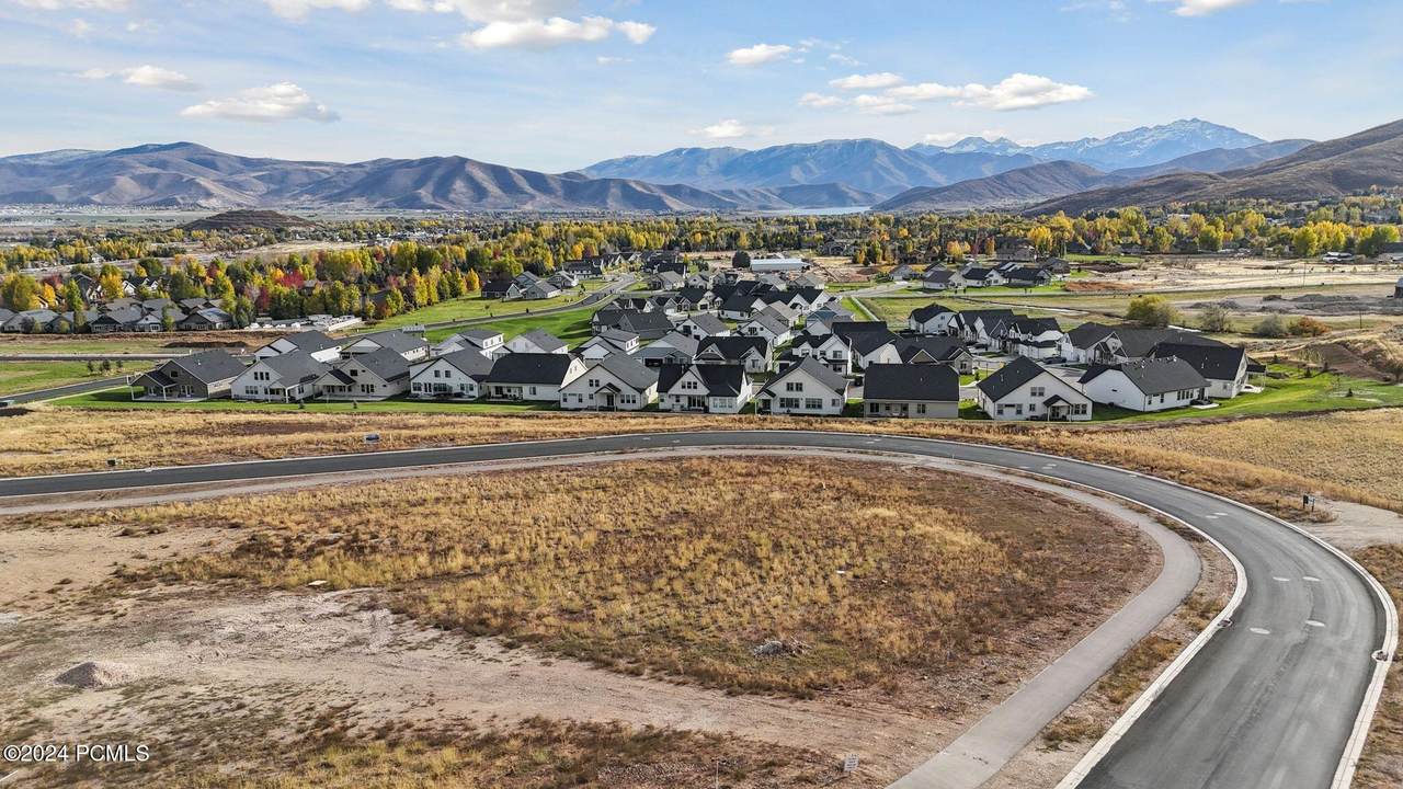 1636 Cambridge Drive - Photo 1