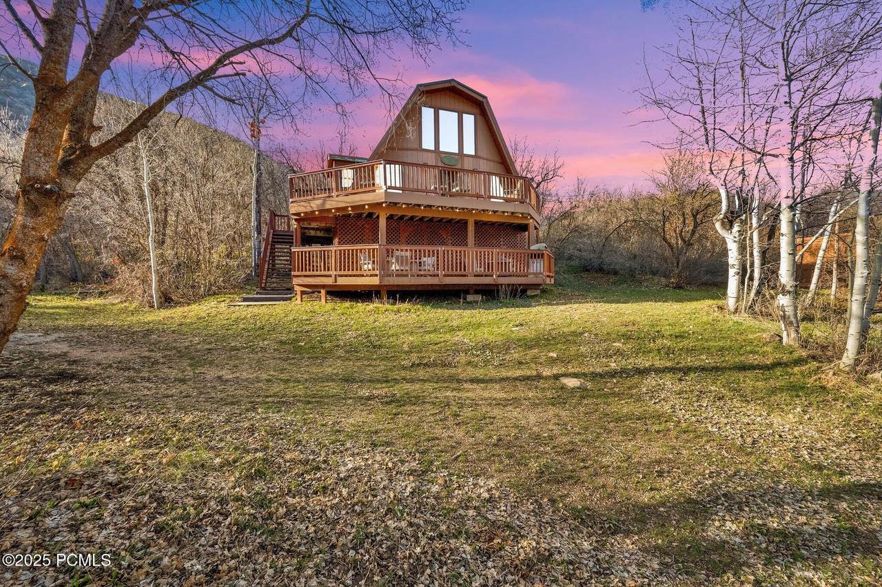 1912 Upper Canyon Drive - Photo 1