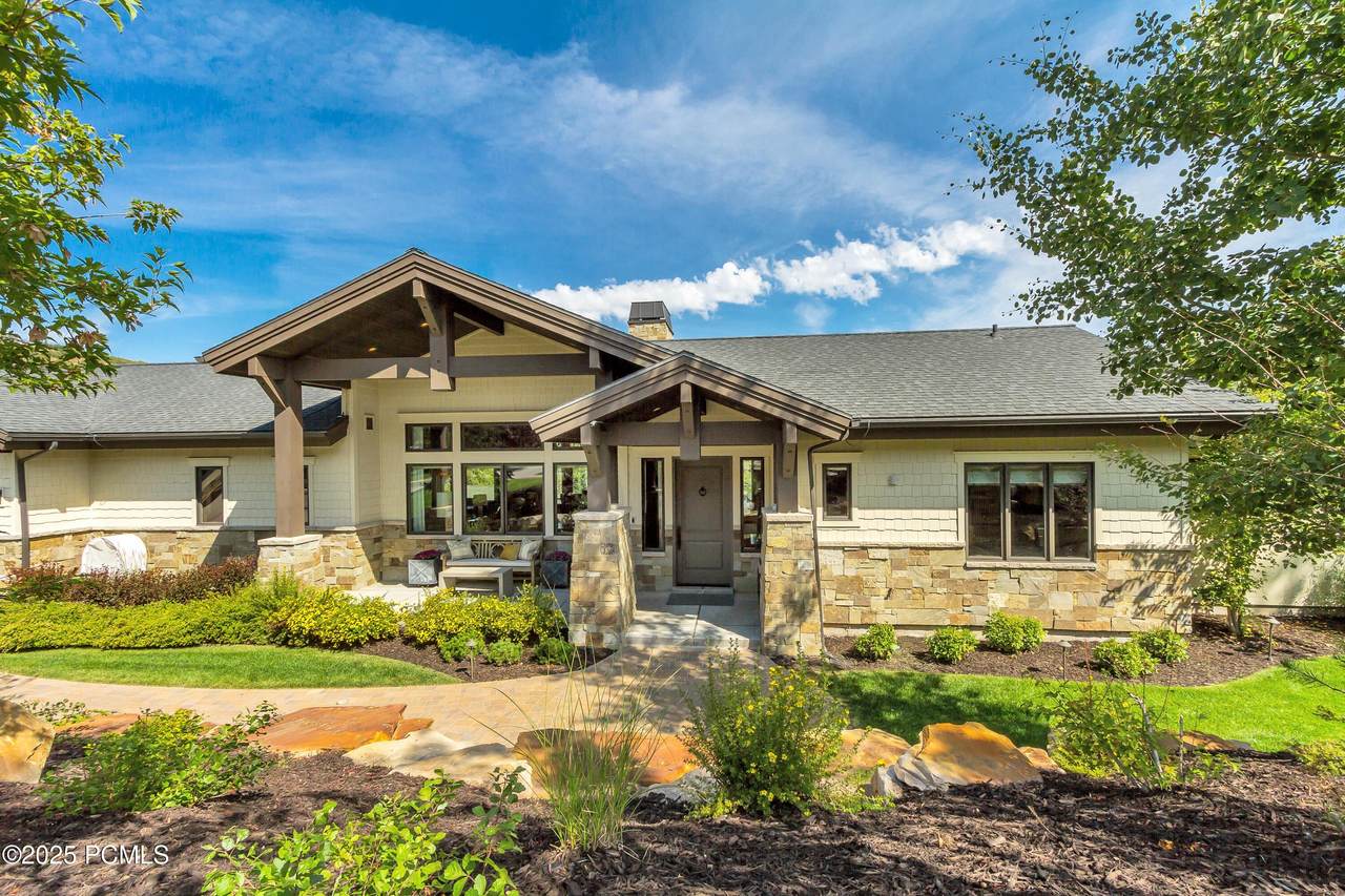 4407 Jeremy Woods Drive - Photo 1
