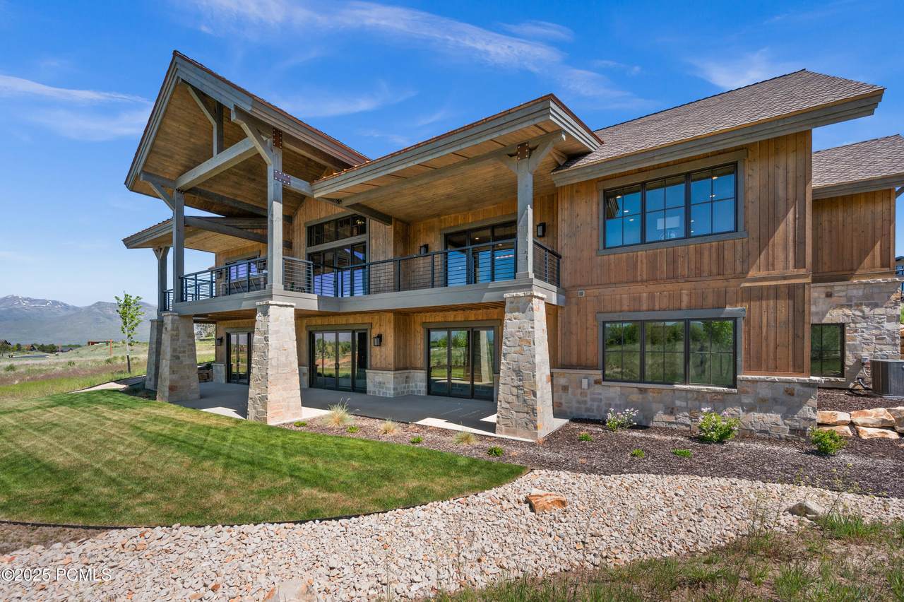 113 Haystack Mountain Drive - Photo 1