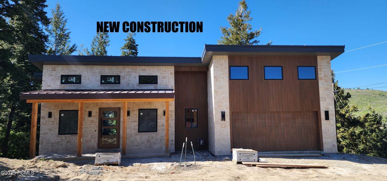 101 Crestview Circle - Photo 1