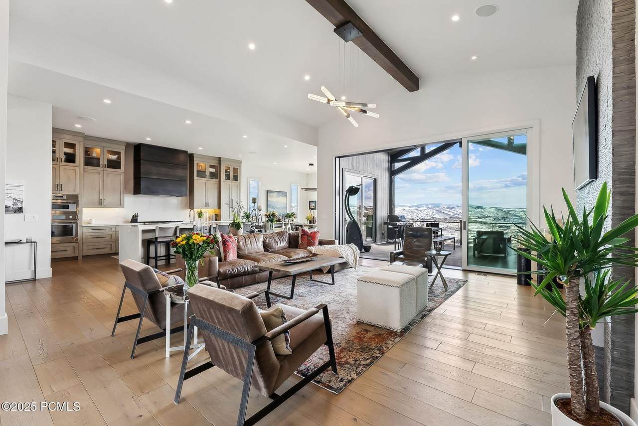 3450 Ridgeway Court - Photo 1