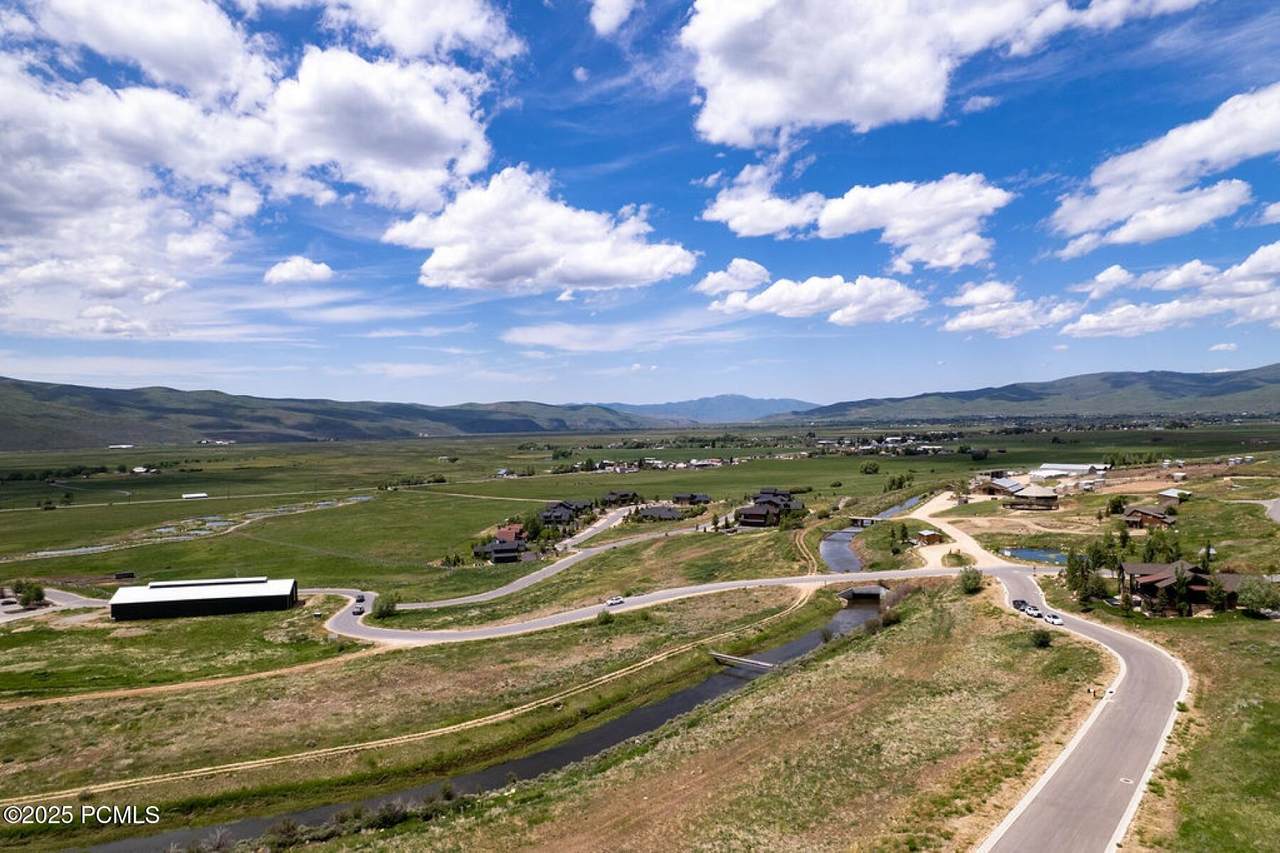 https://bt-photos.global.ssl.fastly.net/parkcity/1280_boomver_1_12503214-2.jpg