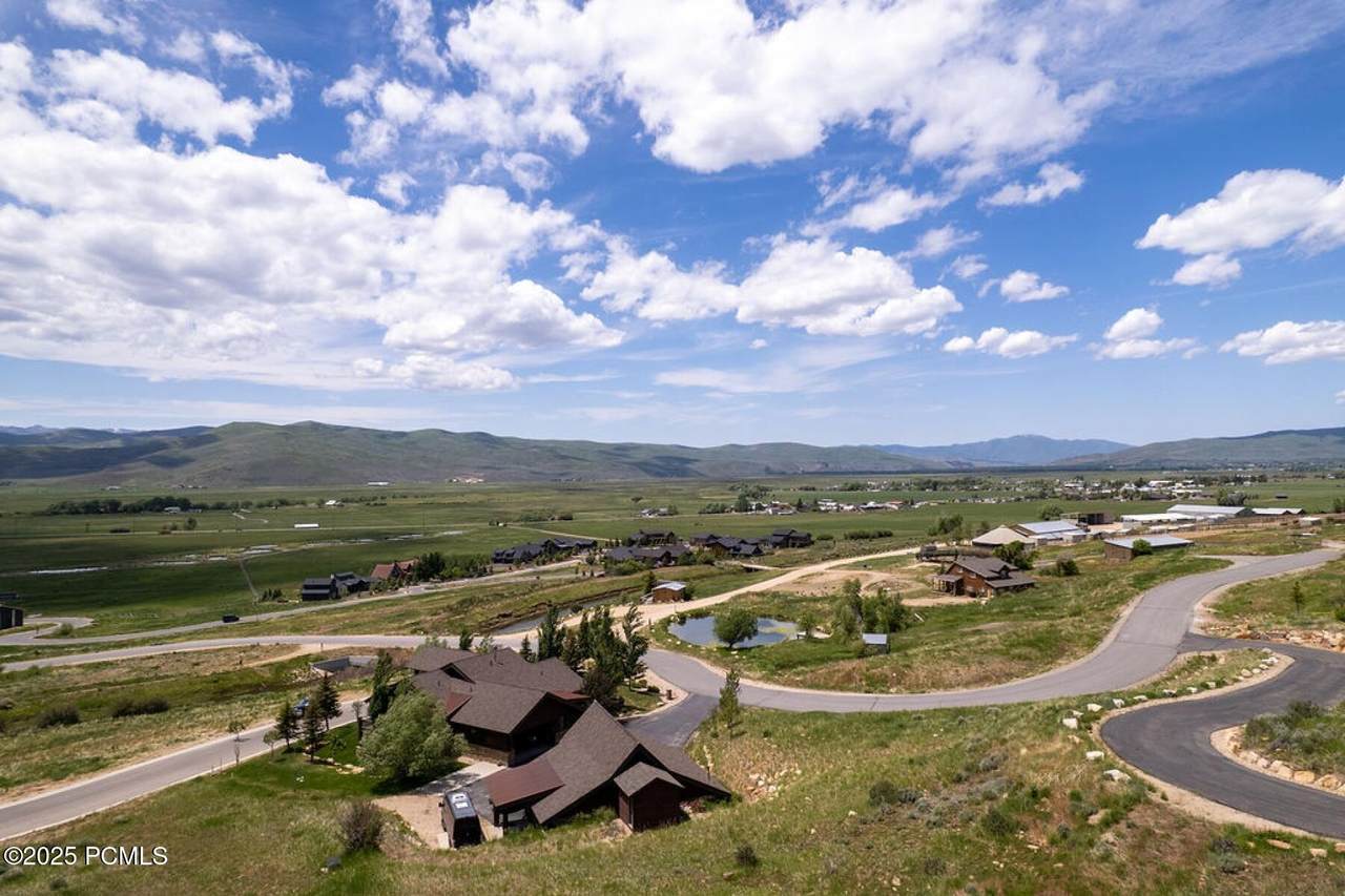https://bt-photos.global.ssl.fastly.net/parkcity/1280_boomver_1_12503216-2.jpg