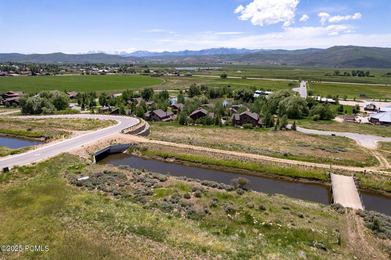 https://bt-photos.global.ssl.fastly.net/parkcity/1280_boomver_1_12503217-2.jpg