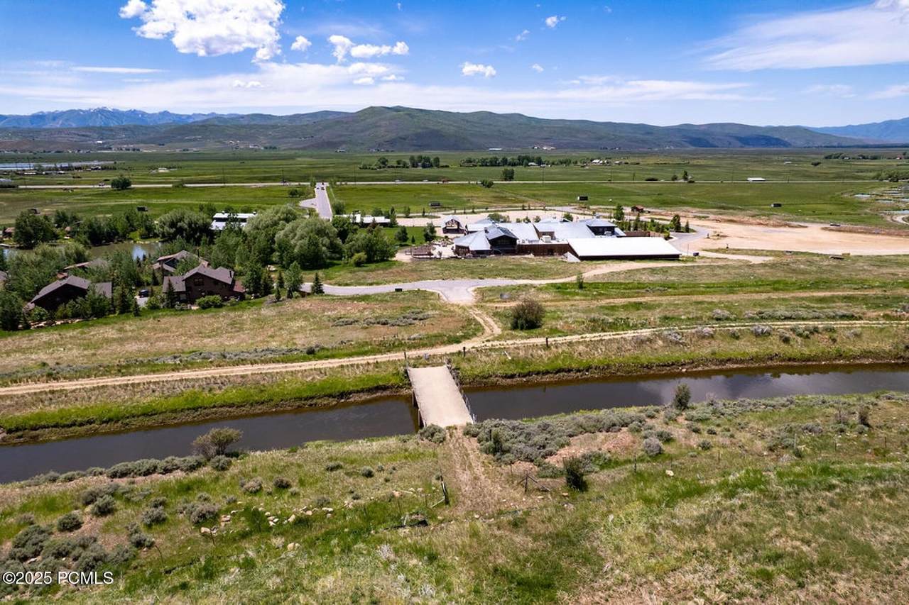 https://bt-photos.global.ssl.fastly.net/parkcity/1280_boomver_1_12503217-2.jpg