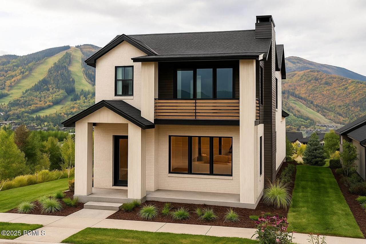 1384 Mahogany Way - Photo 1