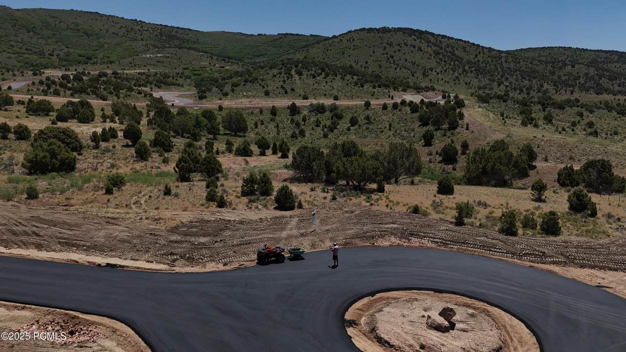 1167 Trail Ridge Drive - Photo 1