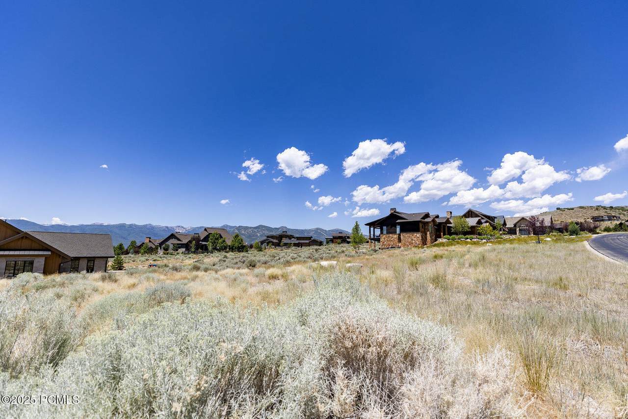 https://bt-photos.global.ssl.fastly.net/parkcity/1280_boomver_1_12503347-2.jpg