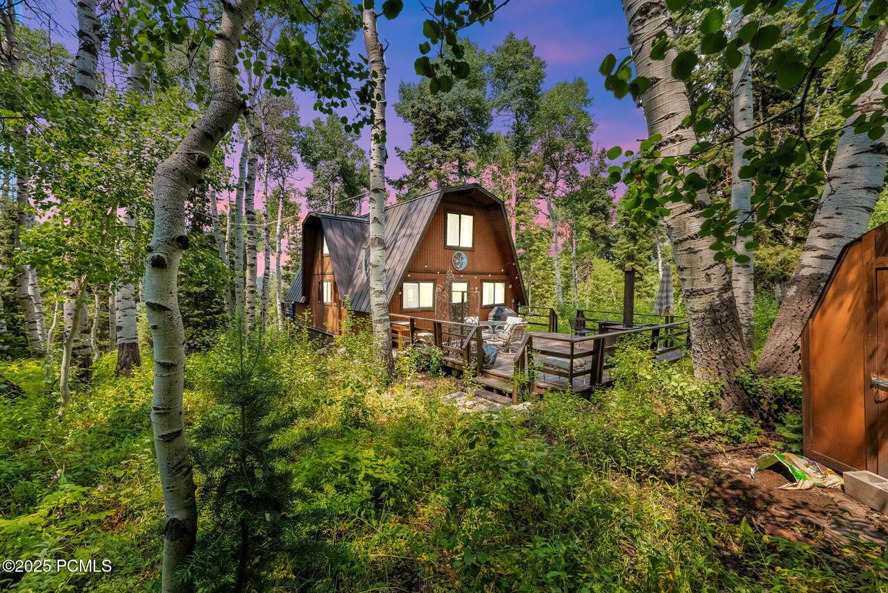 11152 Green Briar Road - Photo 1